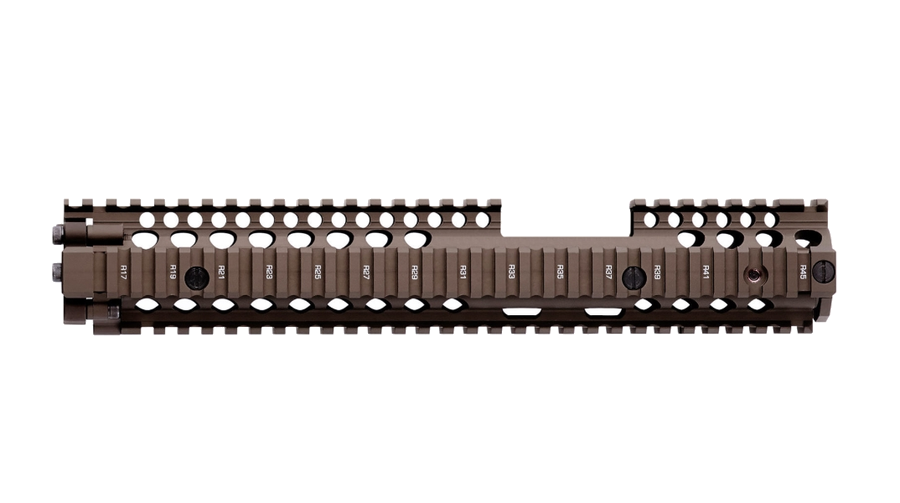 Daniel Defense M4A1 RIS II FSP Rail Assembly Handguard – FDE